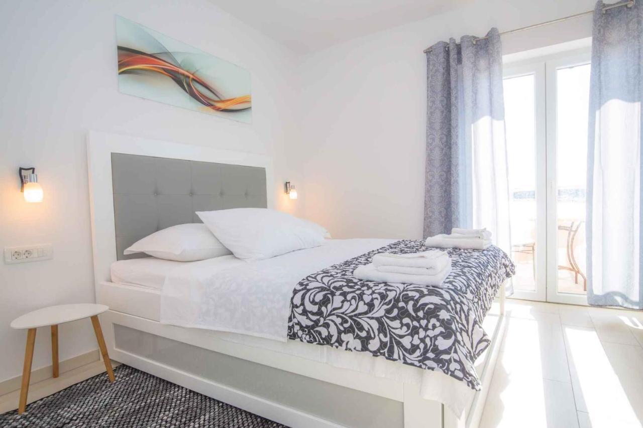 Apartments In Rogoznica 40364 Extérieur photo