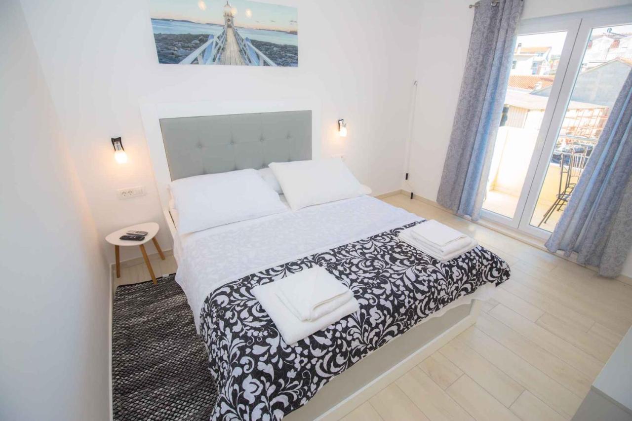 Apartments In Rogoznica 40364 Extérieur photo