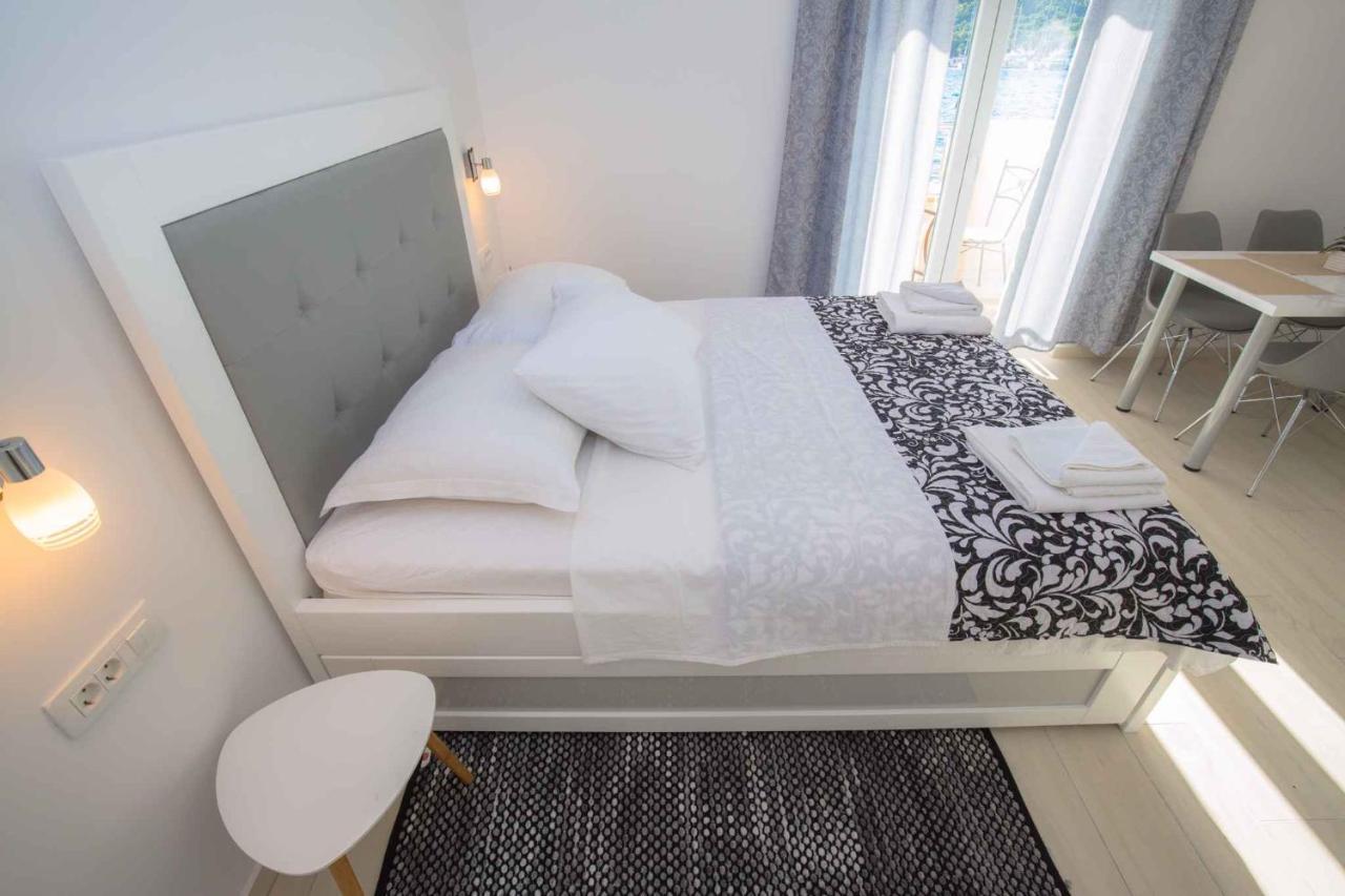 Apartments In Rogoznica 40364 Extérieur photo